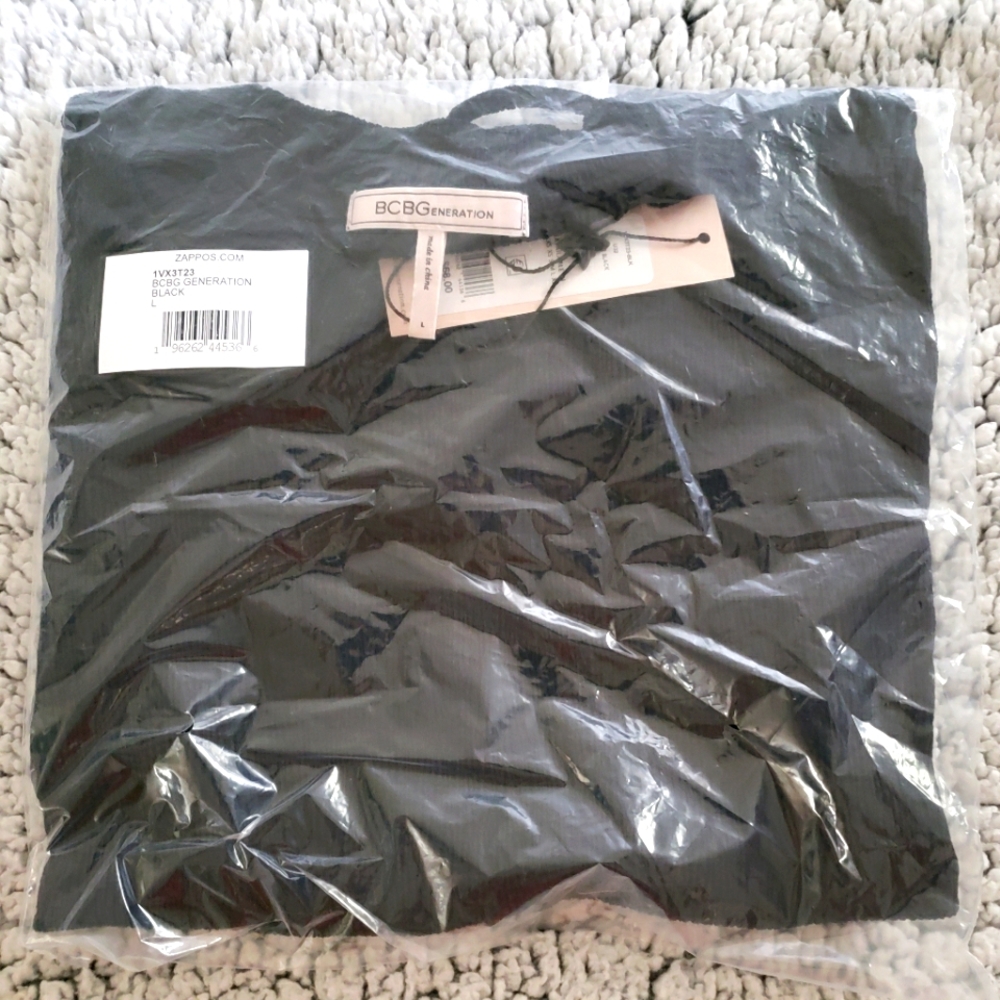 BNWT BCBGeneration black lace up shirt (L) - Picture 2 of 4
